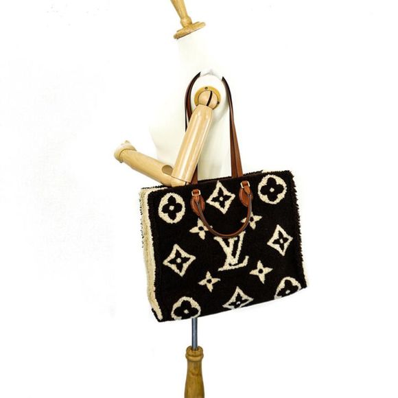 Louis Vuitton Tote Bag On The Go Monogram GM Shoulder Bag Black - Picture 5 of 7